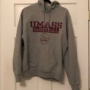 UMASS sweatshirt